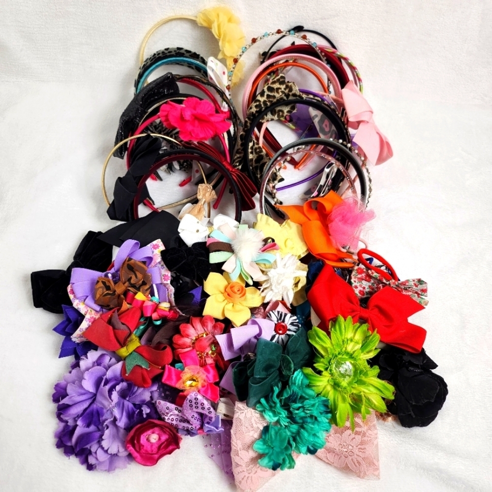 BUNDLE OF hair clips , bandheads ,bows different colors